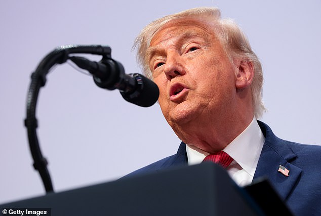 Trump rompió con décadas de política estadounidense de que Irán tendría misiles como parte de un acuerdo de paz.
