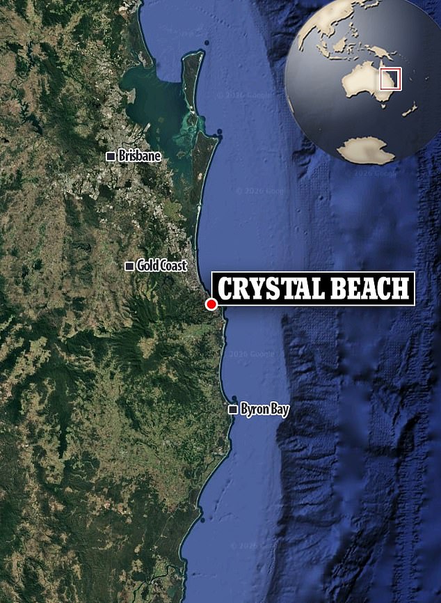 El cuerpo de una mujer encontrado en la playa de Gold Coast después de un descubrimiento impactante