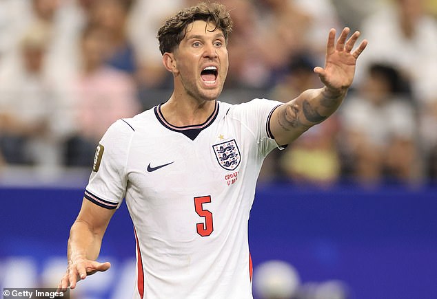 El misterio de John Stones Thomas Tuchel: por qué el técnico de Inglaterra ama a un “ganador probado” a pesar de la falta de tiempo de juego, los problemas al jugar por la izquierda, el factor Elliot Anderson y una solución fácil