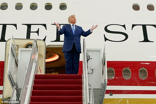 Trump revela un regalo del Air Force One de 400 millones de dólares de Qatar mientras critica la corrupción