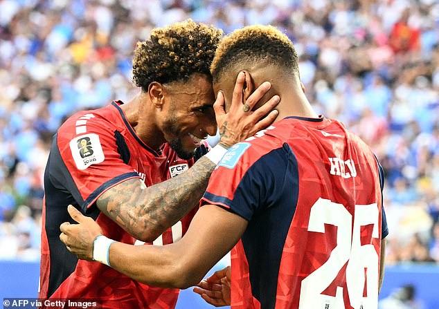 Cabo Verde permanece invicto en la Copa del Mundo y un improbable empate con Uruguay aumenta las esperanzas de avanzar a los octavos de final.