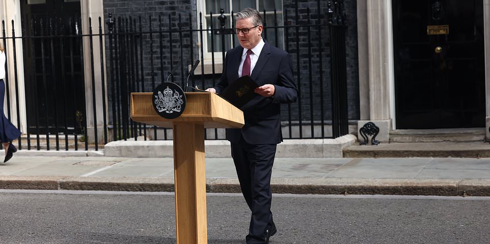 Discurso de renuncia de Keir Starmer en vivo: el primer ministro lloroso rinde homenaje a su esposa después de caer del número 10