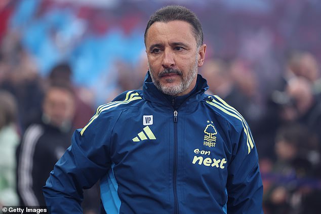 El futuro de Vitor Pereira en Nottingham Forest está en duda, ya que el club considera una división sorprendente a pesar de asegurar su supervivencia en la Premier League: el ex jefe del Crystal Palace, Oliver Glasner, estaba entre los que podrían reemplazarlo.