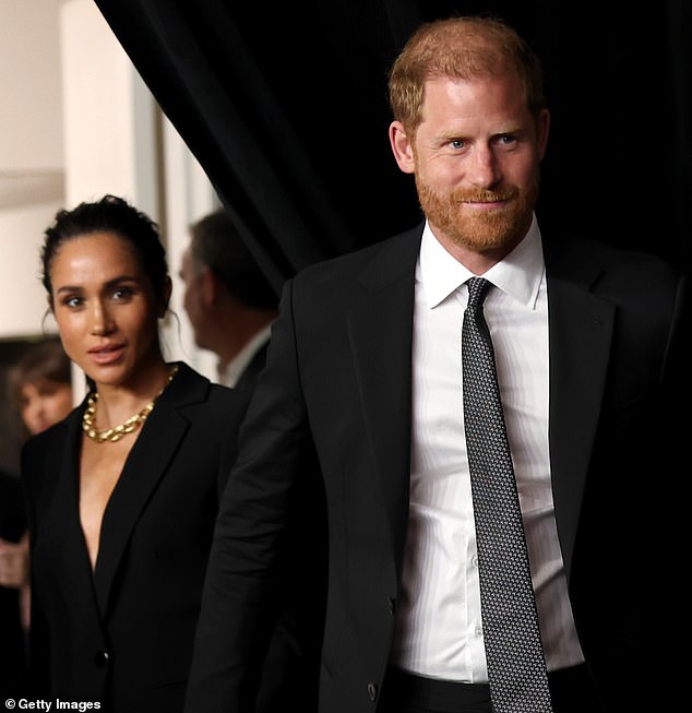 Palacio ‘cansado y cauteloso’ para la gira del Príncipe Harry por el Reino Unido ‘con el rey aún a oscuras sobre sus planes’