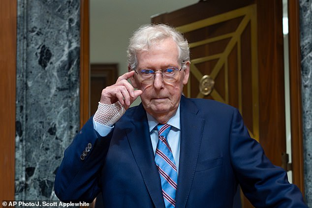 Importante actualización de salud sobre Mitch McConnell, de 84 años, mientras el rumor de “muerte cerebral” se apodera de DC