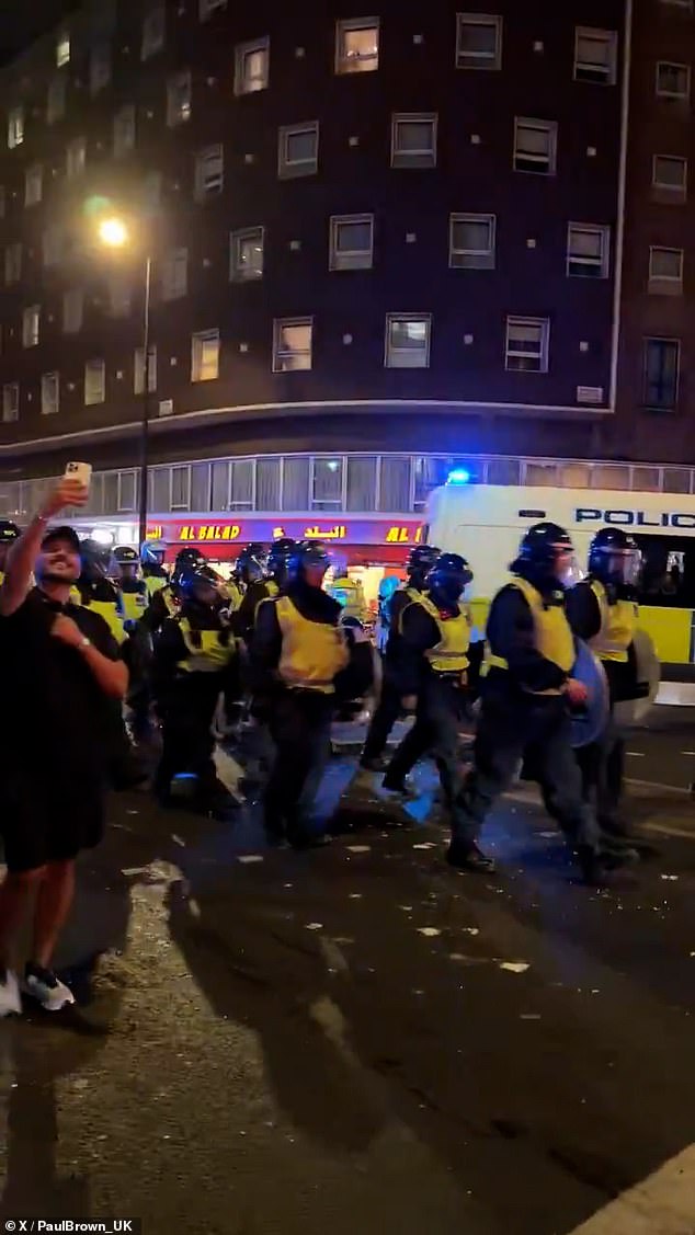 Problemas en las calles de Londres y París después de que Francia eliminara a Marruecos del Mundial