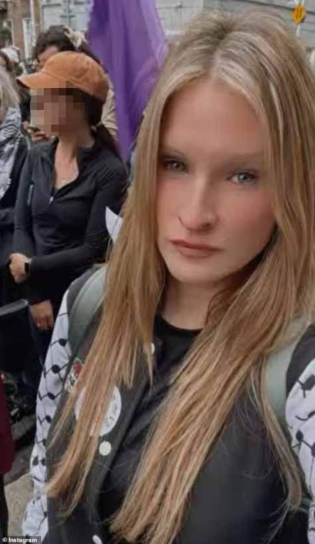 La madre estadounidense, de 43 años, fue asesinada en su casa irlandesa por su ‘compañero solicitante de asilo, de 28 años, que se conoció en una marcha pro Palestina’ mientras el sospechoso huía del país.