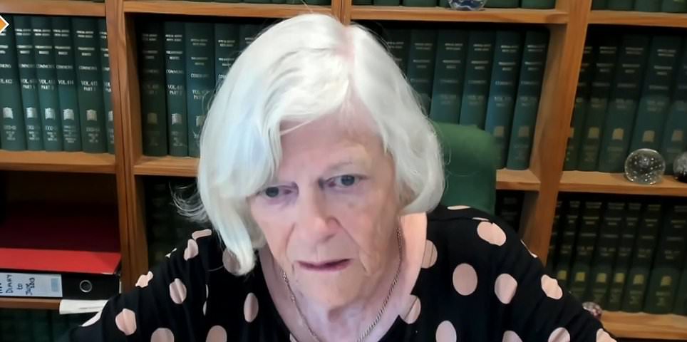 La policía inicia una búsqueda del sospechoso de asesinato después de que Ann Widdecombe fuera encontrada muerta en su casa con “lesiones graves en la cabeza”: actualizaciones en vivo