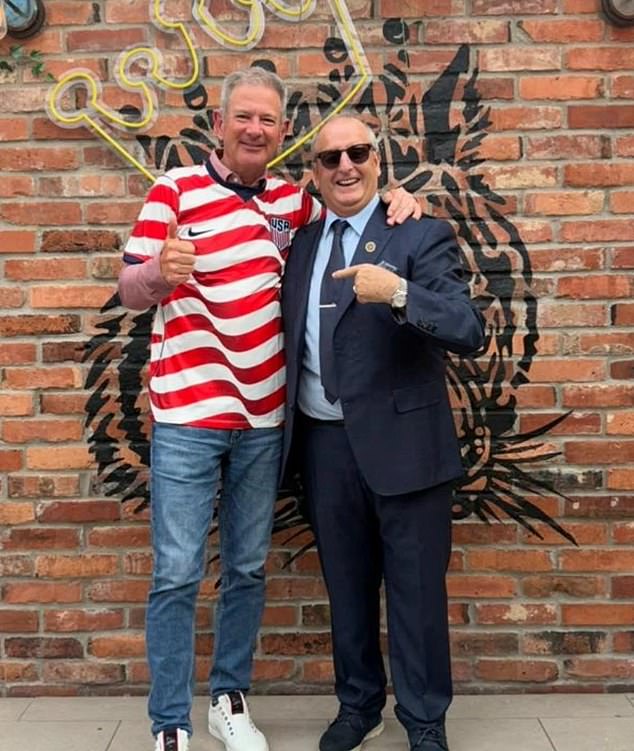 Leo Varadkar: Impactante mientras el embajador de Trump en Estados Unidos posa en el pub de Conor McGregor: dos cosas simples que debería hacer ahora por la víctima de la luchadora de MMA Nikita Hand, deshonrada