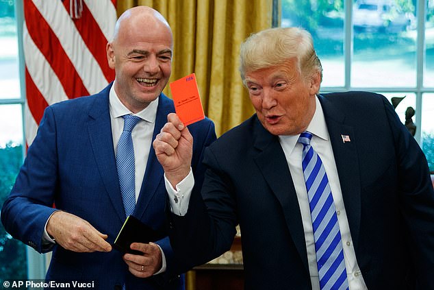 La Casa Blanca de Donald Trump respalda a Inglaterra para ganar la Copa del Mundo después de que Bélgica venciera a los coanfitriones y después del partido de golf de Harry Kane con el presidente de Estados Unidos.