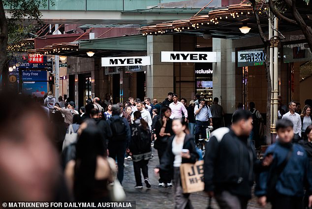 Australia necesita más inmigración para hacer frente a problemas futuros, advierte: “Será muy difícil darle la espalda”