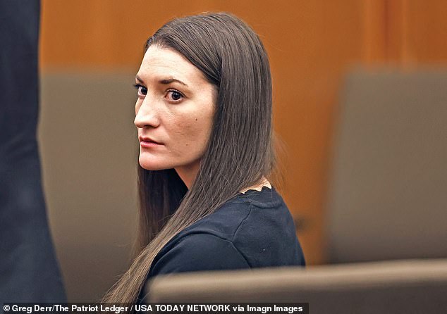 Una mujer que mató a sus tres hijos testificará en su defensa en el juicio por asesinato de su marido porque le impidieron llamar a otras madres con psicosis posparto.