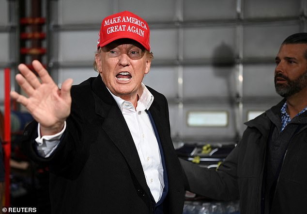 Trump arroja al nuevo jefe del DHS, Markwayne Mullin, debajo del autobús después de que ICE se inclina ante los demócratas en Maine