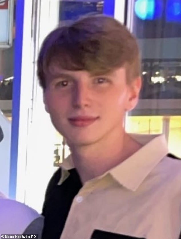 La última angustia para la familia del chico de fraternidad ahogado Riley Strain después de intentar demandar a sus hermanos de fraternidad por su trágica muerte