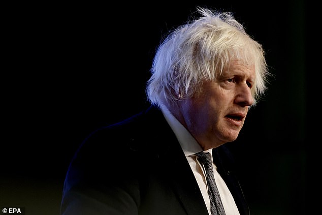 Simplemente mierda… Boris apuntó a las afirmaciones de Vance y compañía de que la civilización británica está siendo aniquilada por la inmigración, que la composición de Londres es la misma que la de Nueva York.