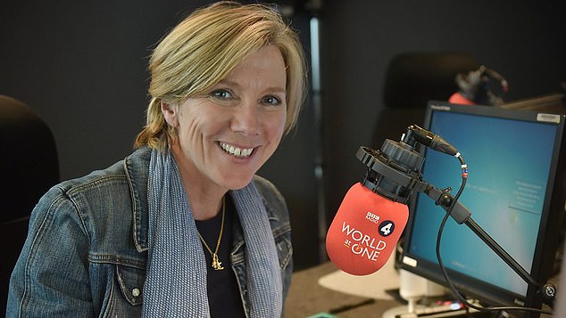 Los presentadores pluriempleo se enfrentan a recortes salariales, advierte el presidente de la BBC