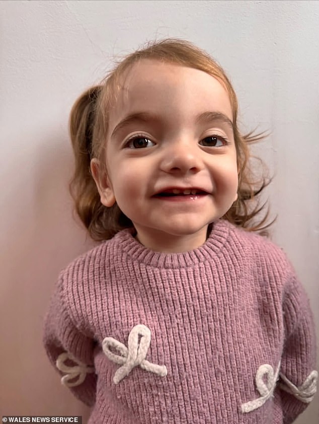 Madre rinde homenaje a su hija de tres años que se ahogó en un “trágico accidente” durante unas vacaciones familiares en Mallorca