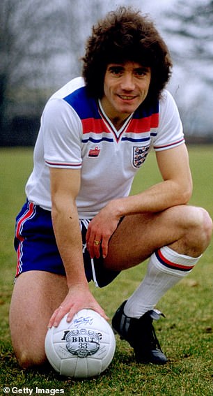 Kevin Keegan muere a los 75 años: la leyenda del fútbol muere después de una batalla contra el cáncer mientras una familia devastada rinde un desgarrador homenaje al ícono de Inglaterra