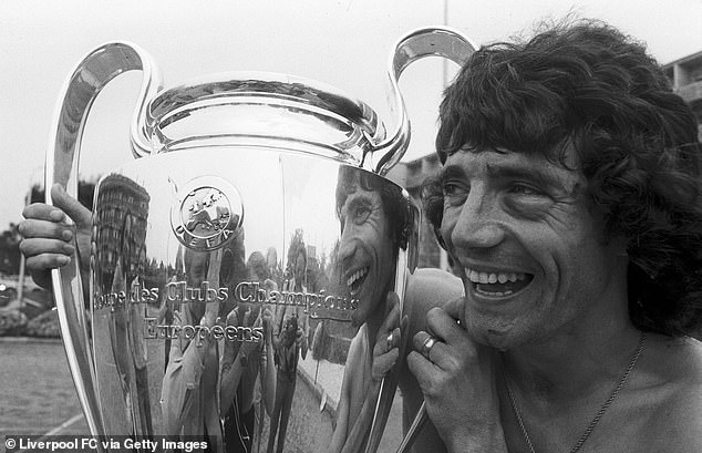 El mundo del fútbol está de luto por Kevin Keegan: Alan Shearer, desconsolado, rinde homenaje a su “héroe”, Jamie Carragher elogia a “uno de los mejores jugadores que este país haya producido” y el príncipe William dice que “inspiró a generaciones”