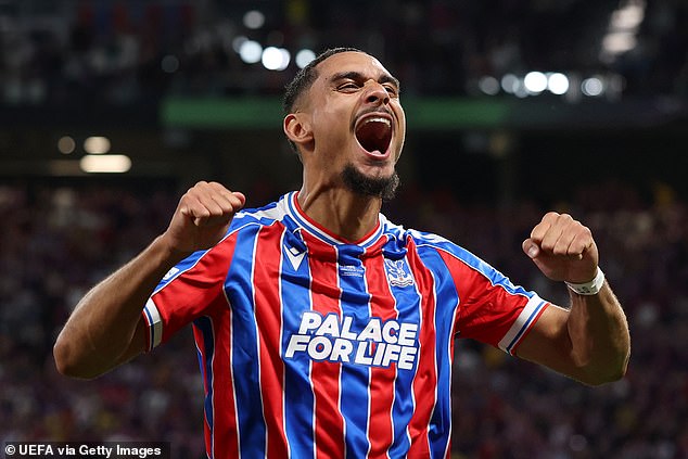 El Chelsea aumenta su oferta por la estrella del Crystal Palace, Maxence Lacroix, mientras los Eagles exigen una tarifa de £60 millones, y los jefes del club se reúnen en Nueva York antes de la final de la Copa del Mundo sobre el posible defensor.