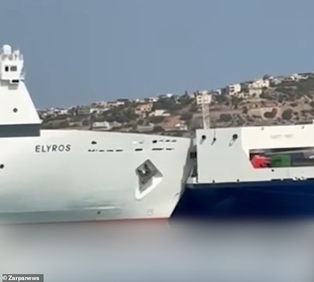 Un ferry de 600 pies que transportaba a 100 pasajeros chocó con un buque de carga frente a la isla turística griega de Creta.