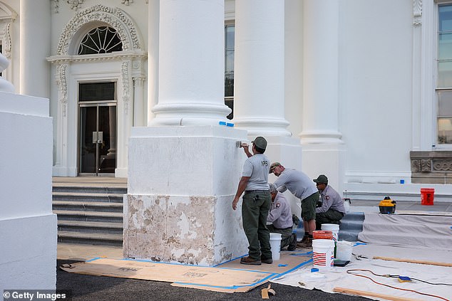 Las apresuradas tareas de ‘renovación’ de la Casa Blanca de Trump han eclipsado un propósito real muy siniestro y altamente secreto… la amenaza de una conmoción que emana de su propia puerta.