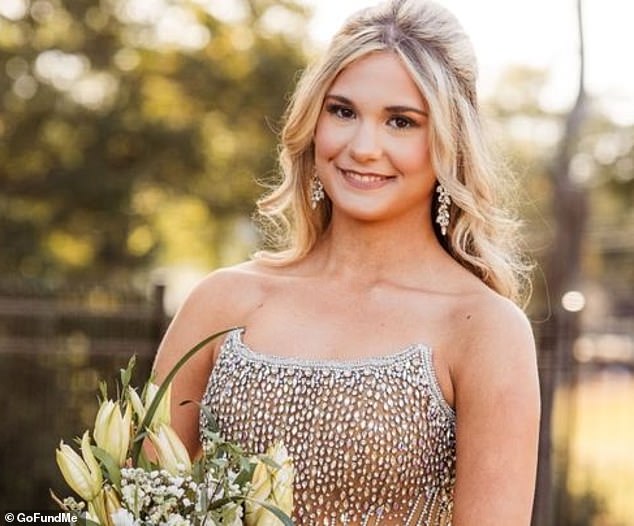 La reina del baile de ‘Shining Light’, de 18 años, muere de un aneurisma cerebral apenas unas semanas después de graduarse de una importante escuela privada