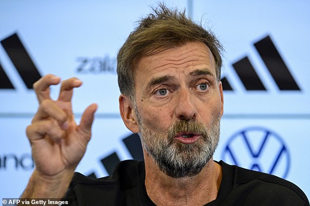 Jurgen Klopp ha sido nombrado seleccionador de Alemania y revela que RETIRARÁ el puesto “si no dejas en paz a mi familia” después de que WAG genere críticas por los percances de la Copa del Mundo tras un torneo desastroso.