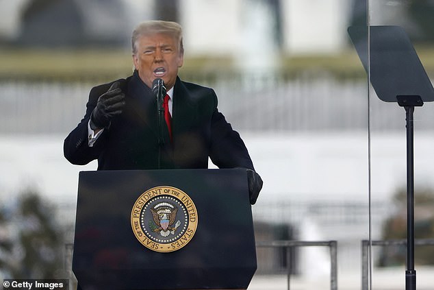 Trump sufrió un humillante golpe legal en una demanda de la BBC por 10 mil millones de dólares