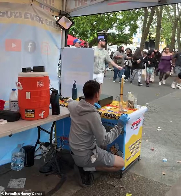 Tiroteo masivo en festival gastronómico de Seattle deja decenas de heridos, un video aterrador muestra a los asistentes al festival corriendo para salvar sus vidas