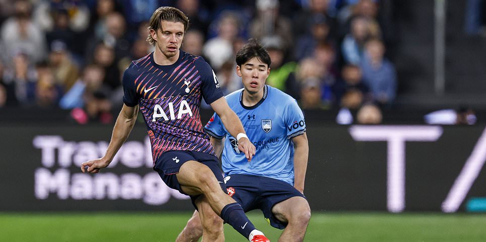 Tottenham vs Sydney FC – amistoso de pretemporada EN VIVO: la estrella del Wantaway Lucas Bergvall es titular en el equipo de Roberto De Zerbi, con Sandro Tonali y Andy Robertson en el banquillo