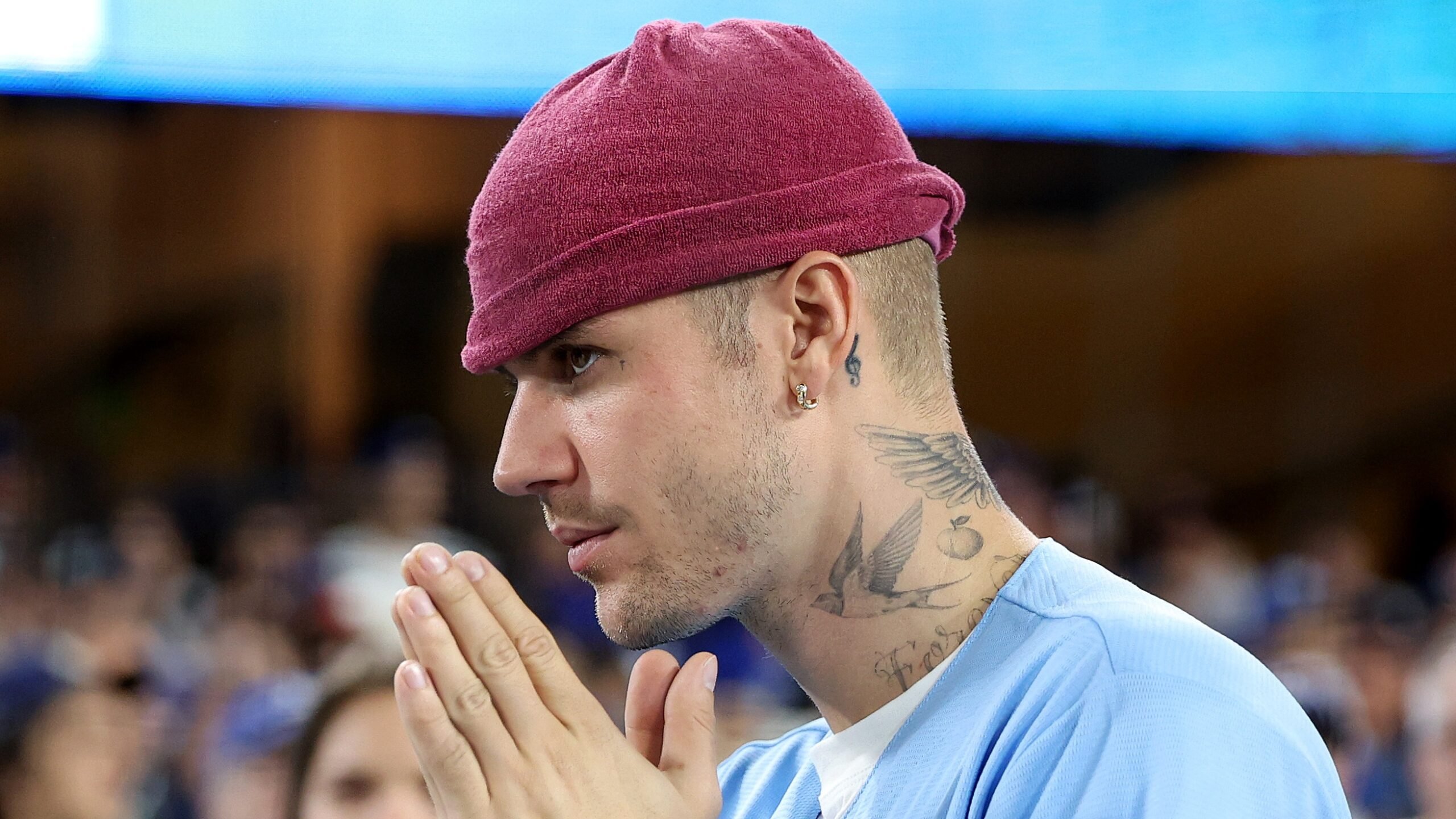 Justin Bieber: ¿atacando a seguidores sangrantes?