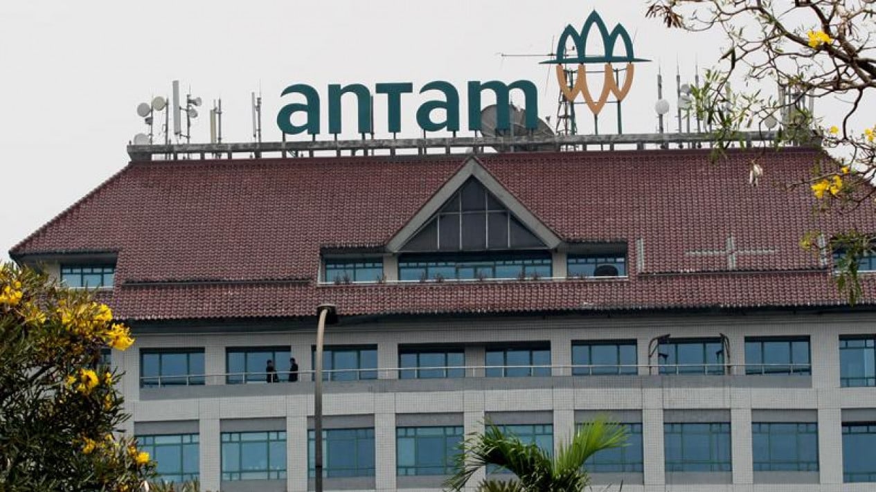 Al reorganizar la junta directiva, Antam nombró a Arini Kasmira como directora financiera.