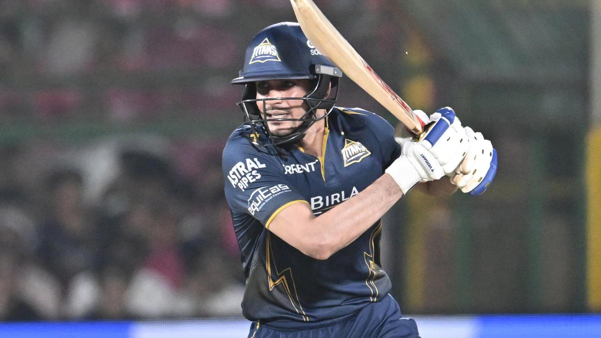 12_IPL_T20_MATCH_GT_RR_JAIPUR.jpg
