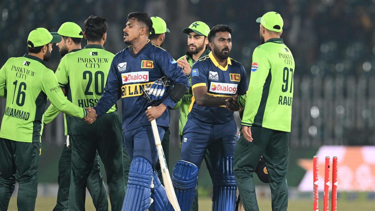Los jugadores de críquet de Sri Lanka abandonan Pakistán tras la explosión de una bomba en Islamabad; Suspendida la serie PAK vs SL ODI