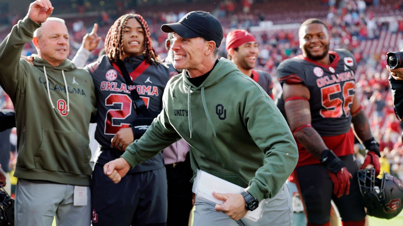 Brent Venables lidera las citas principales de la Semana 13 en el fútbol universitario