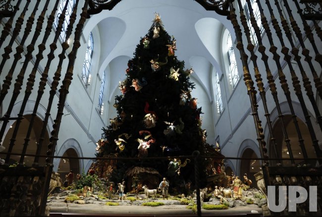 El Museo Metropolitano de Arte presenta un árbol de Navidad y una guardería barroca napolitana para la temporada navideña