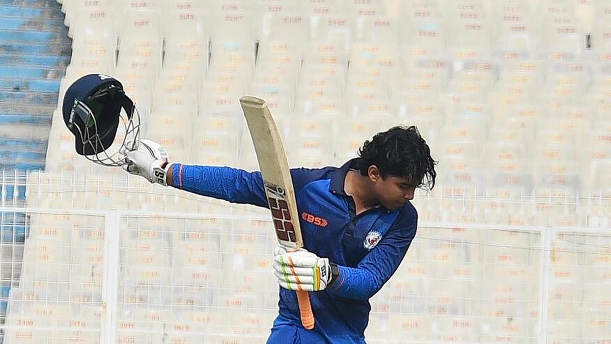 SMAT 2025-26, Grupo B: la tonelada récord de Suryavanshi en vano; Hyderabad derrotó a Uttar Pradesh