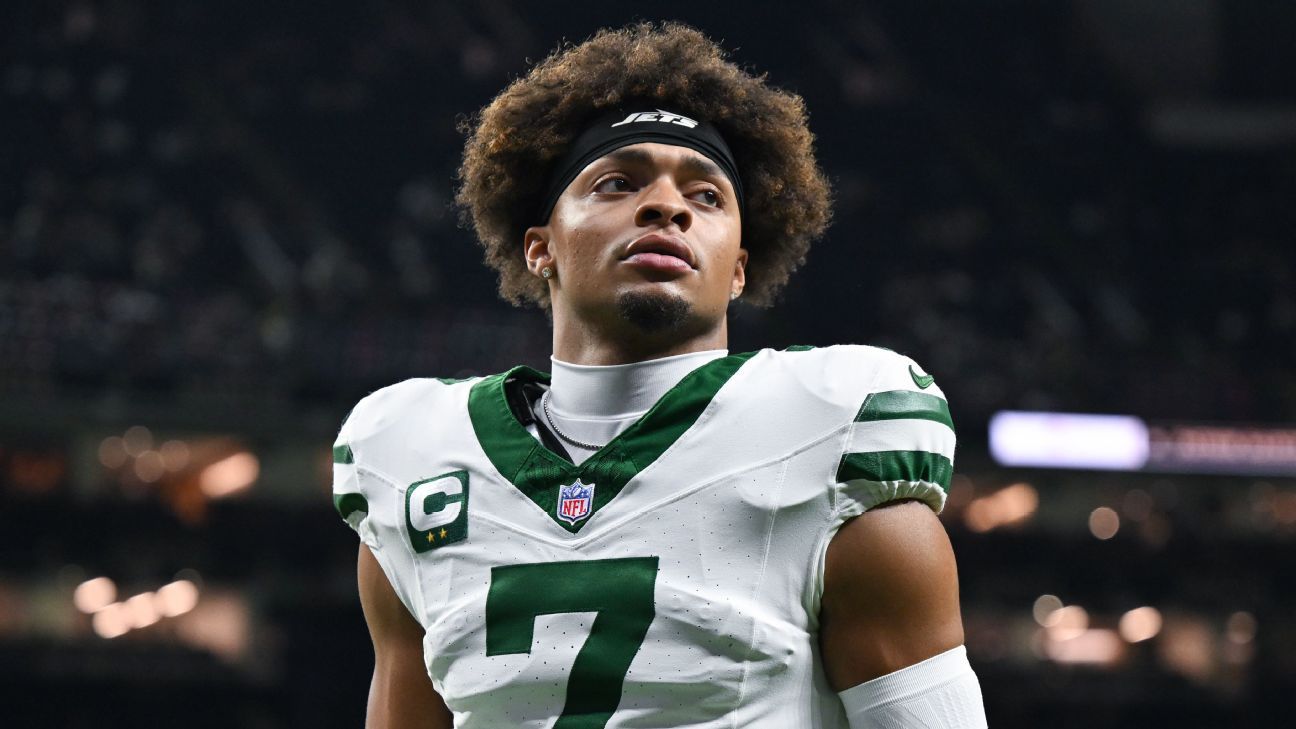 Fuentes: Los Jets cambiarán al QB Justin Fields a los Chiefs a cambio de la selección de 2027