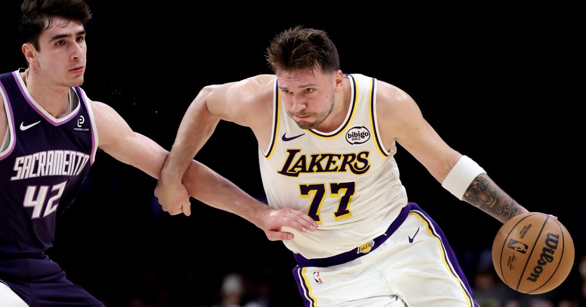 Conclusión de los Lakers: Nick Smith Jr. brilla con Austin Reaves fuera de juego