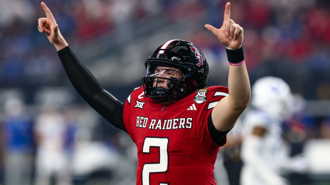 Texas Tech QB Morton 100% después de jugar con fracturas
