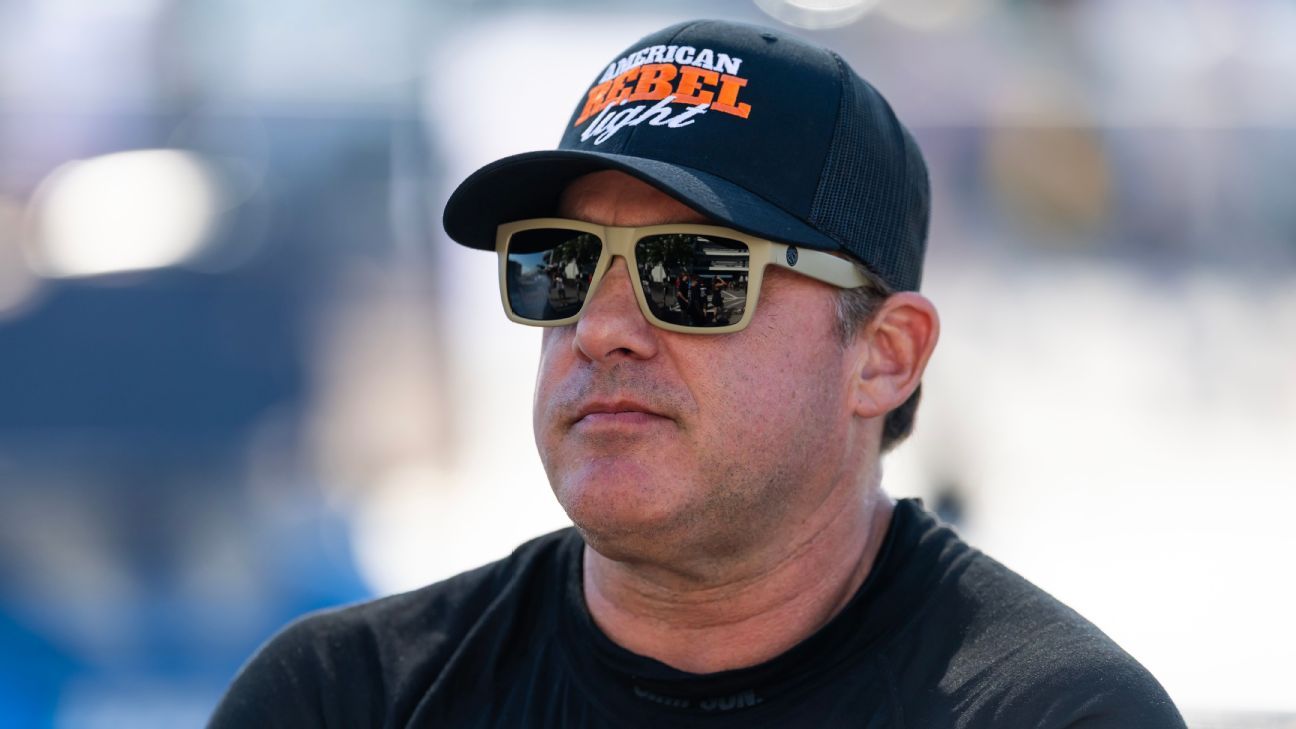 Tony Stewart regresa a NASCAR con el debut de la Ram Truck en Daytona