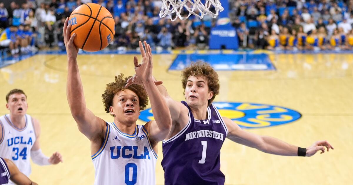 1769306914_urlhttps3A2F2Fcalifornia-times-brightspot.s3.amazonaws.com2F152Fd72F081f801941afbf982144c9a07eb52Fnorthwestern-ucla-basketball-27095.jpg