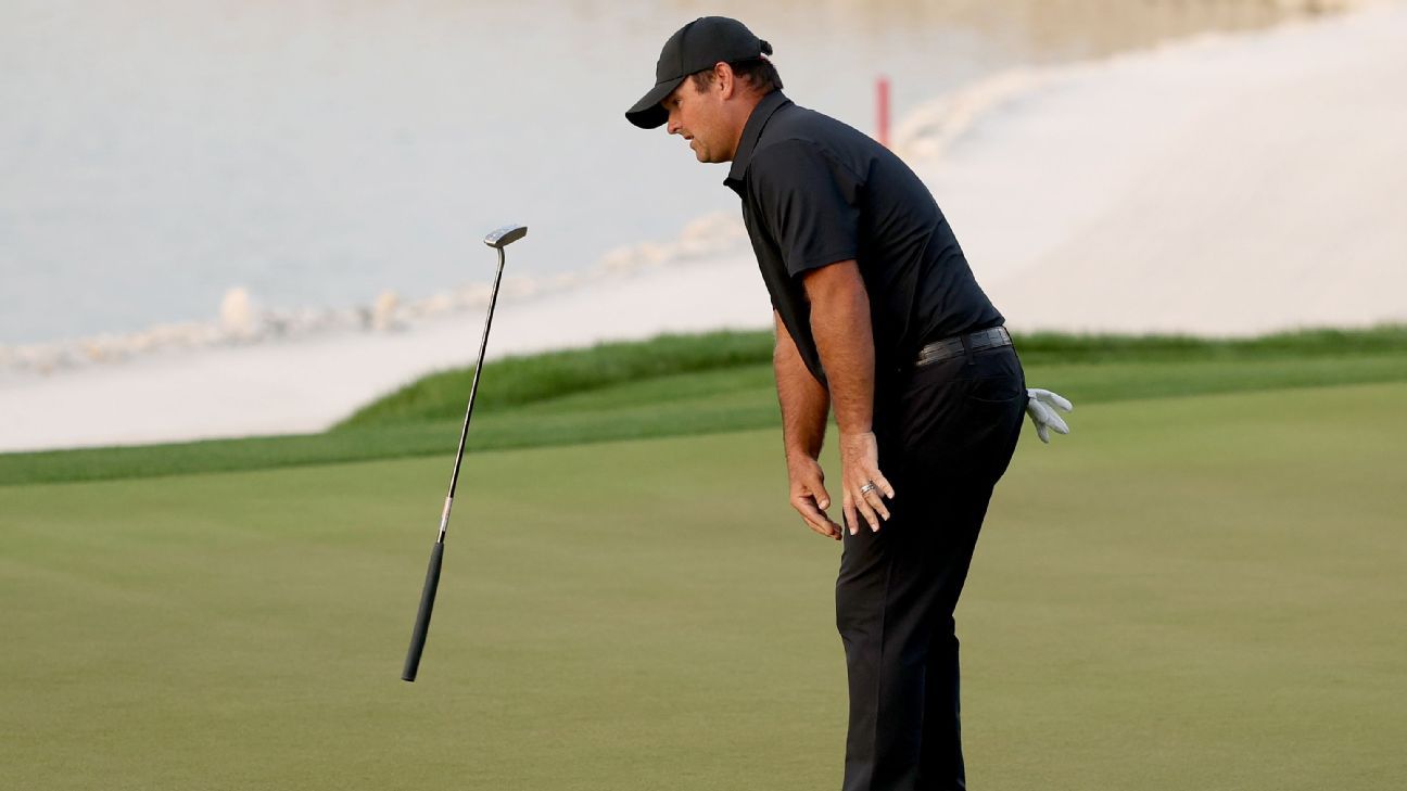 Patrick Reed pierde en playoffs y Freddy Schott gana en Bahréin