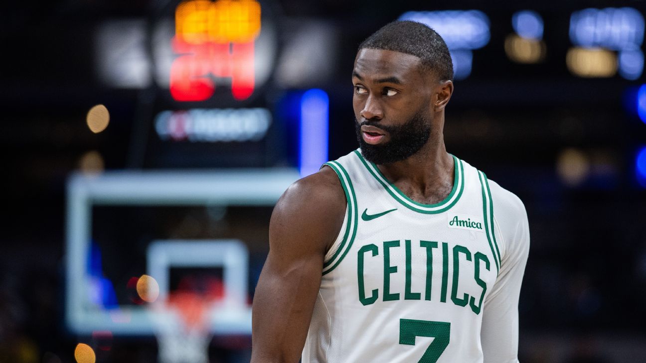 Jaylen Brown de los Celtics juega con la idea de UFC, boxeo después de la NBA