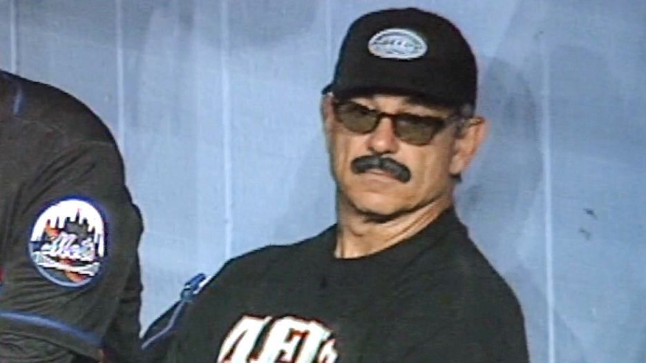 Mets anuncian el sorteo del bigote de Bobby Valentine