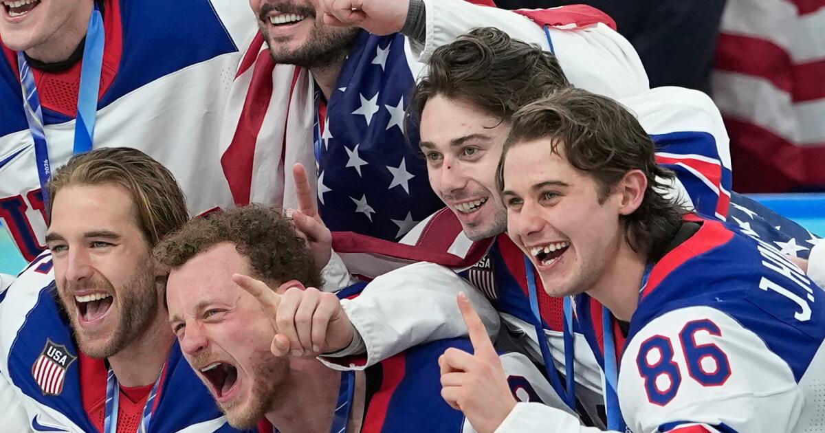 El futuro del héroe olímpico del hockey estadounidense, Jack Hughes, pasa por los implantes dentales