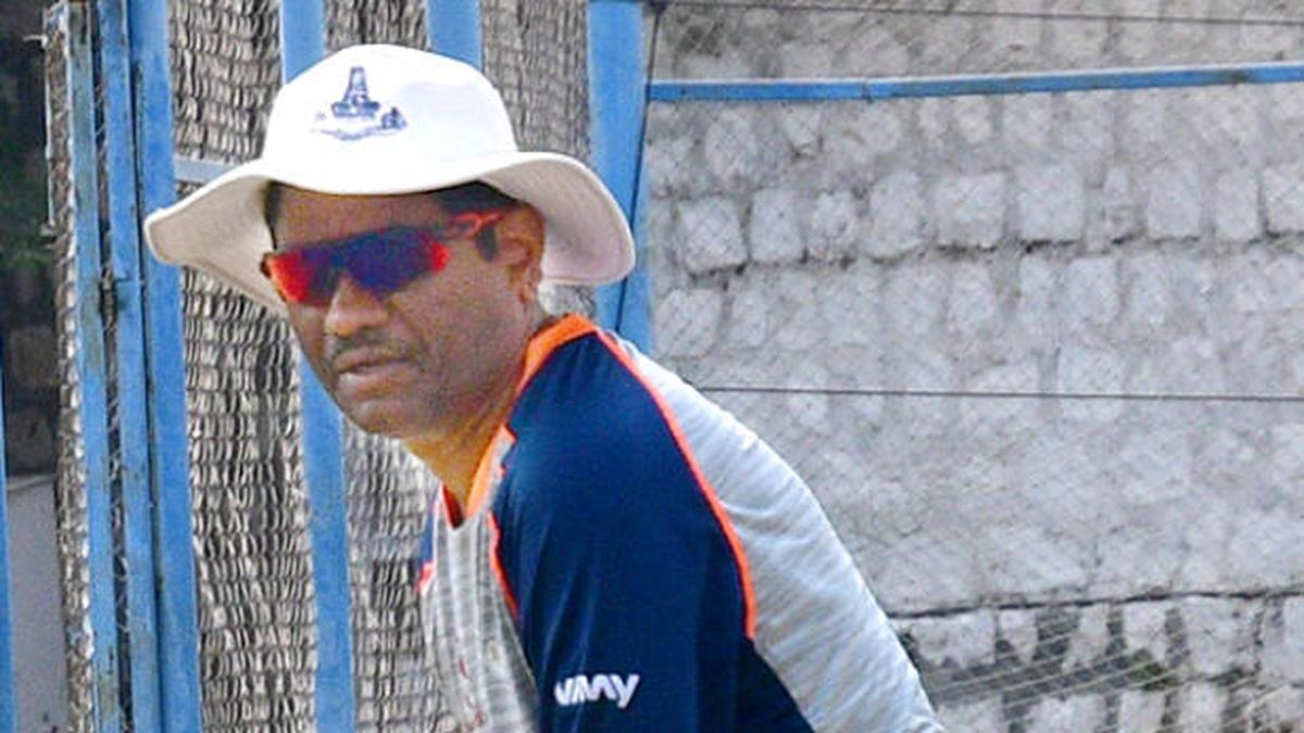 Sulakshan Kulkarni nombrado entrenador en jefe del equipo de cricket de Omán después de la Copa Mundial T20 2026