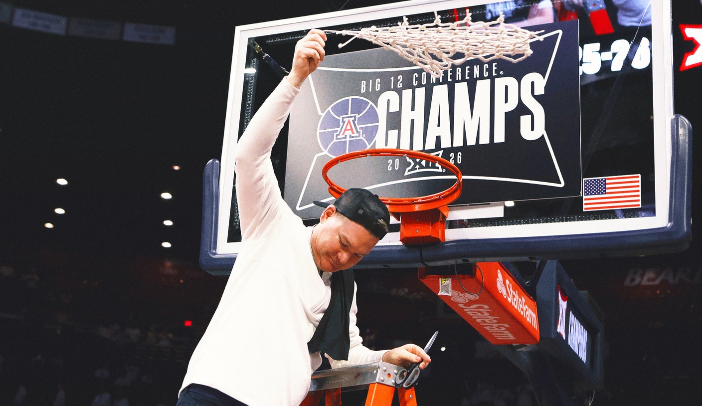 Anoche en baloncesto universitario: Arizona gana el Big 12 con W contra Iowa State