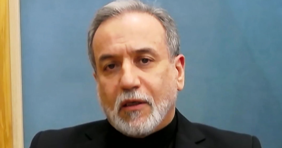 Ministro de Asuntos Exteriores iraní niega querer hacer la guerra a sus vecinos